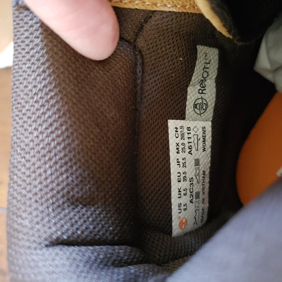 Timberland TB 0A2C3S/A61118 Women's SKYLA BAY 6" WHEAT NUBUCK LEATHER ANKLE BOOT - Picture 9 of 15